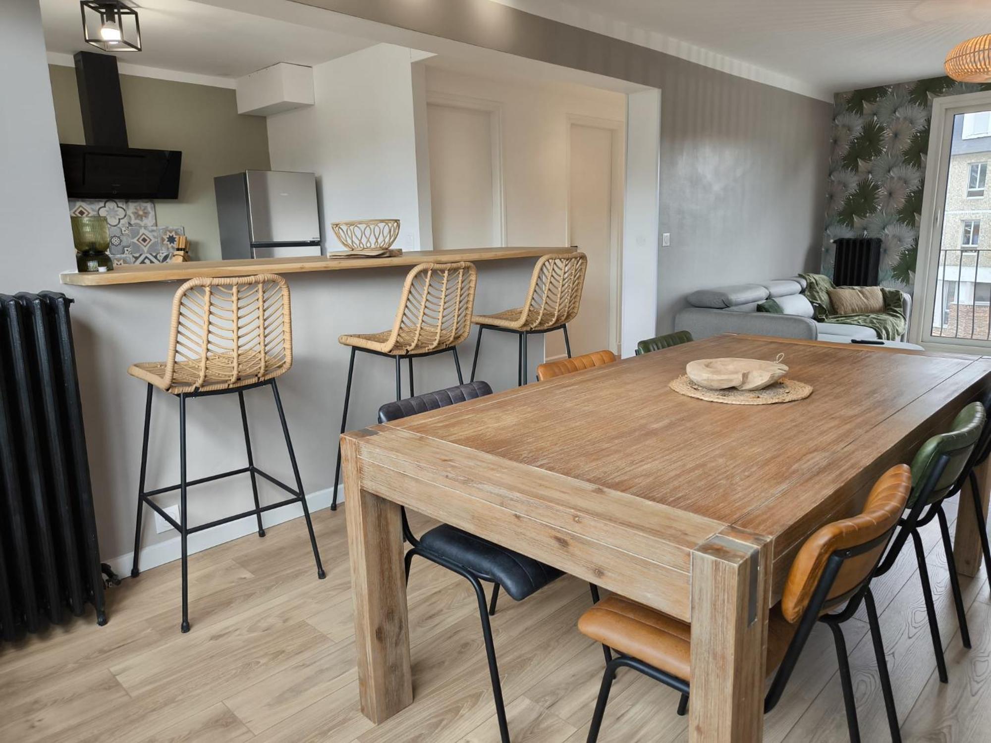 Le Precieux Apartment เฟก็องป์ ภายนอก รูปภาพ